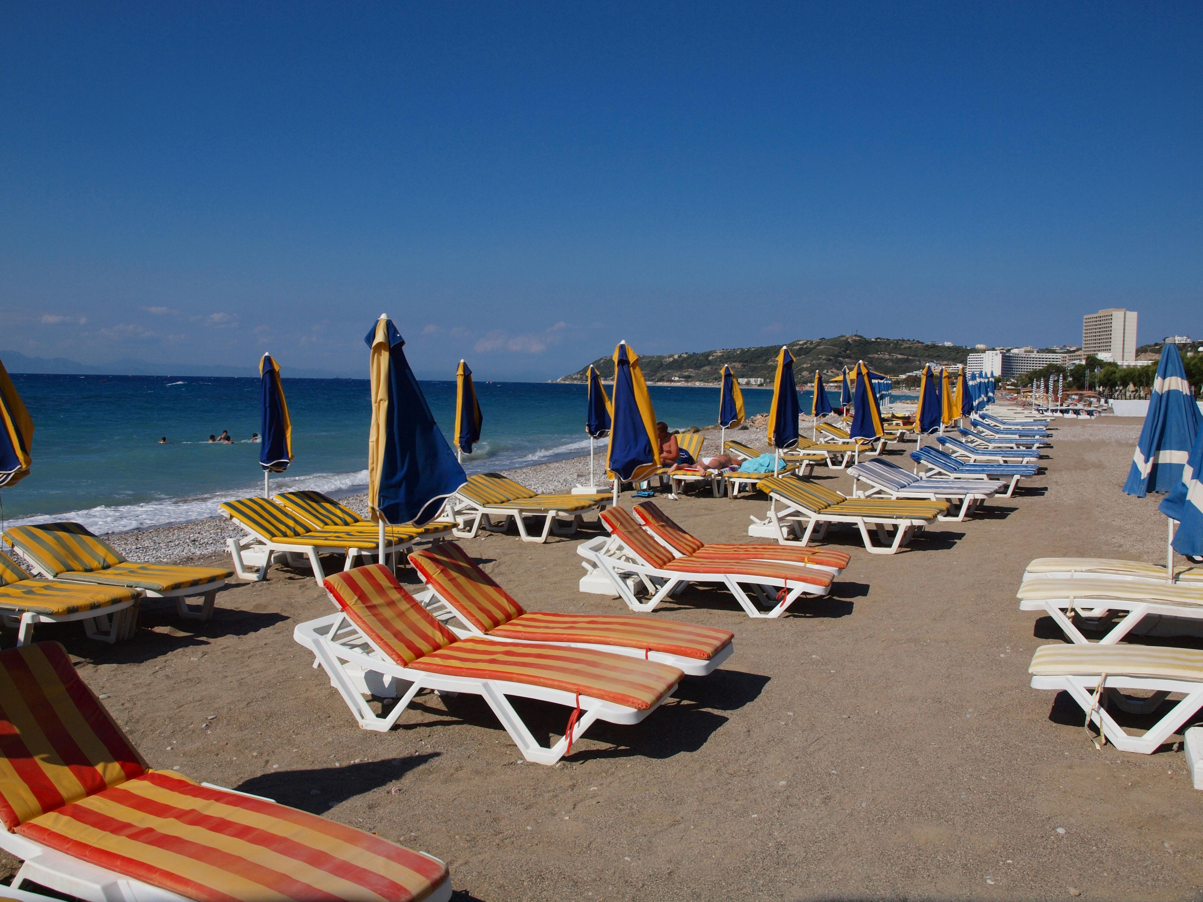 Caravel Hotel Apartments Іксія Екстер'єр фото